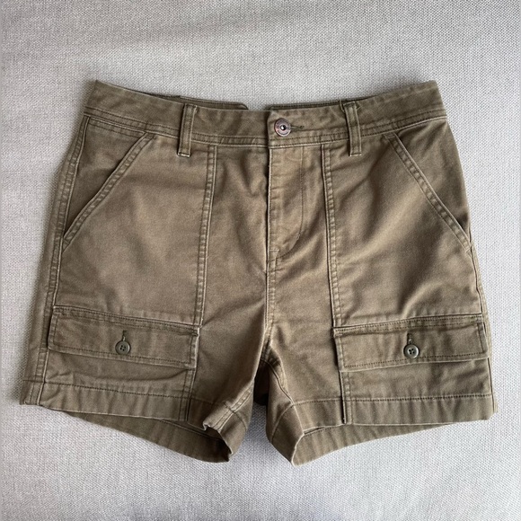 REI Pants - REI Co-Op Trailsmith Shorts In Olive Green Size 6